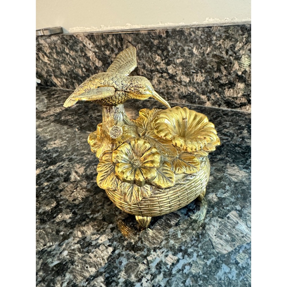 Westland Gold Hummingbird Flower Music Box Vintage Nocturne Japan Basket Base